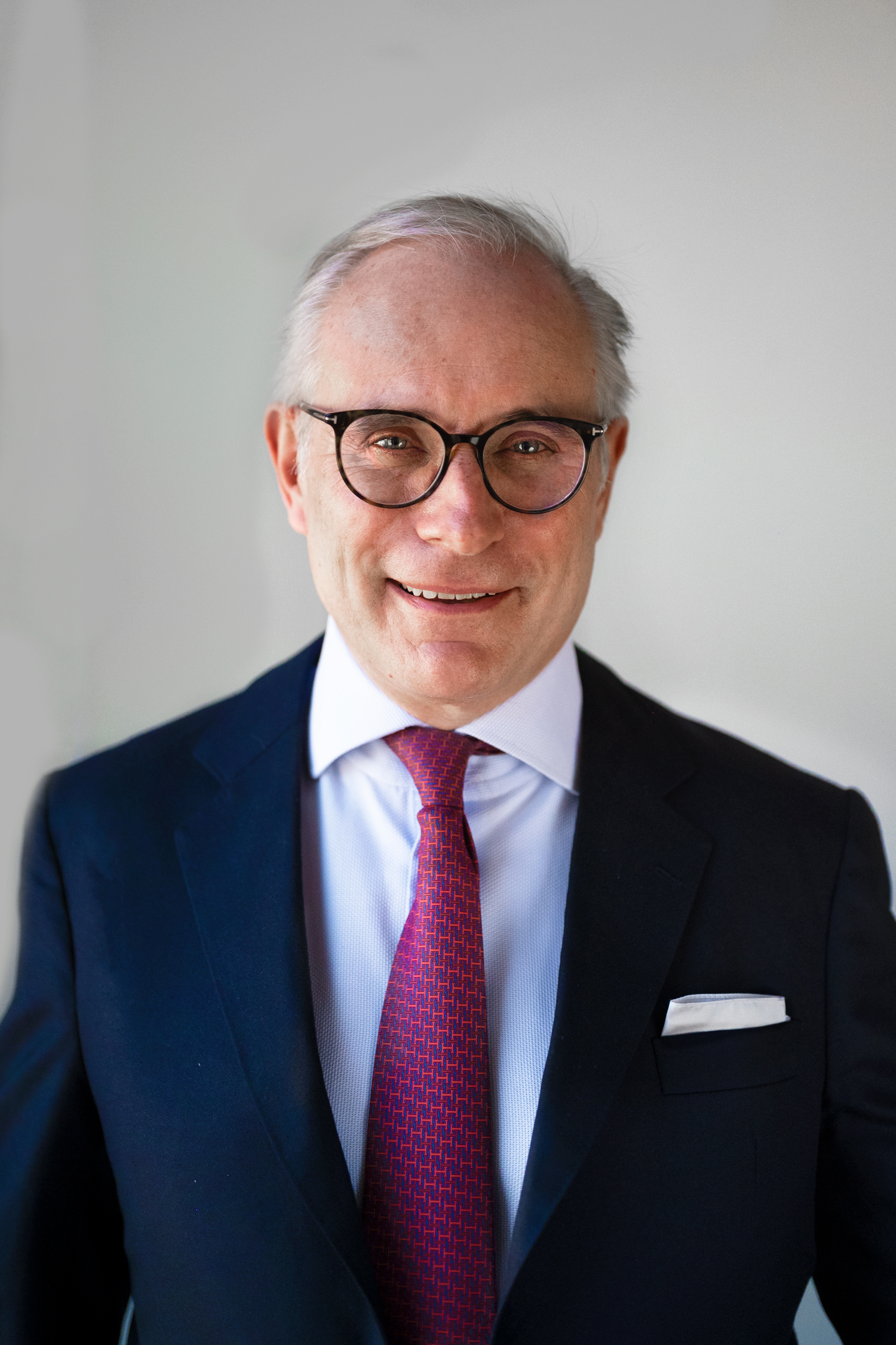 CEO_PHOTO